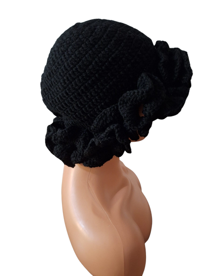Bonnet à pompons noir